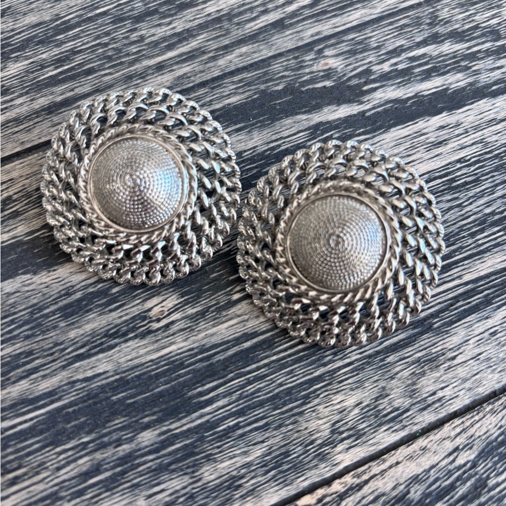 Elegant Silver Chain Design Earrings